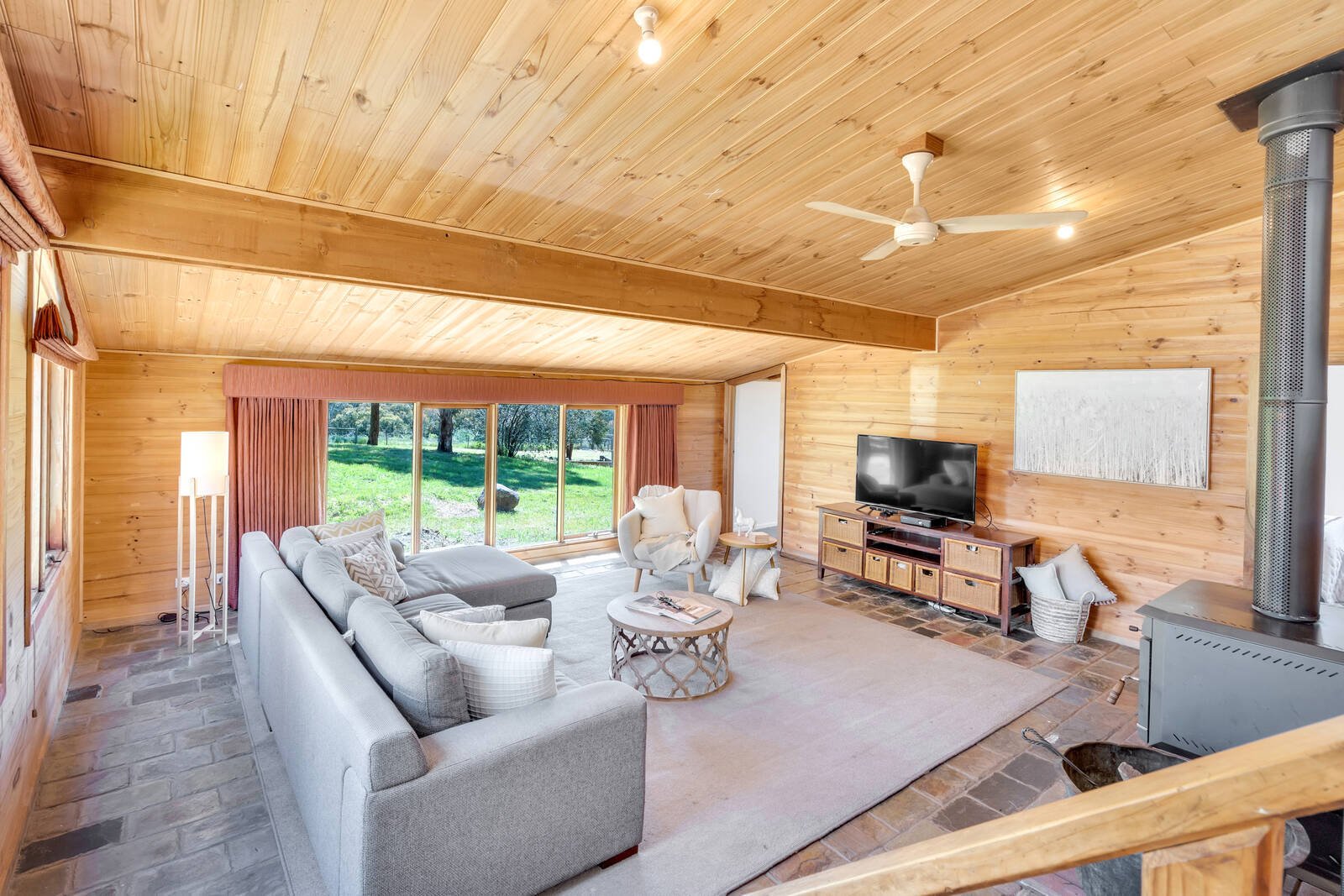 Property Gallery Thumbnail 10