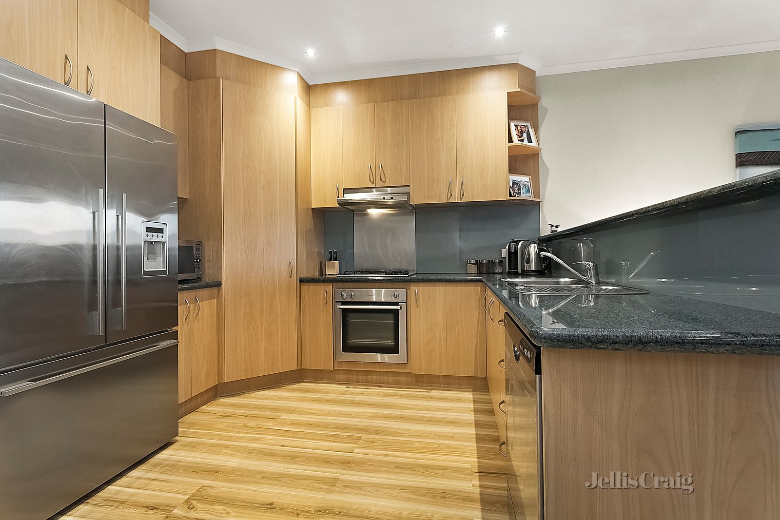 140 Gowanbrae Drive, Gowanbrae image 3