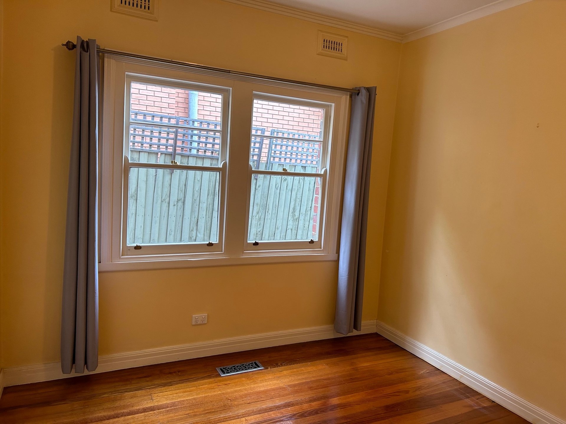 140 Maud Street, Balwyn North image 11