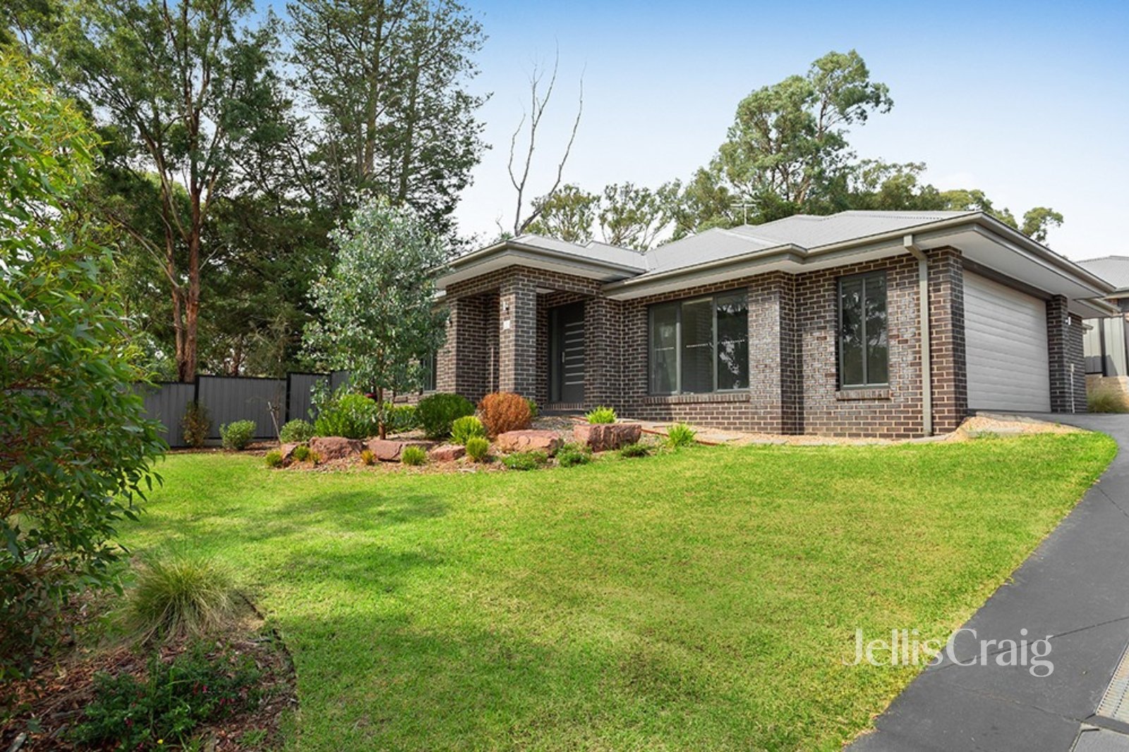 1/40 Shalbury Avenue, Eltham image 1