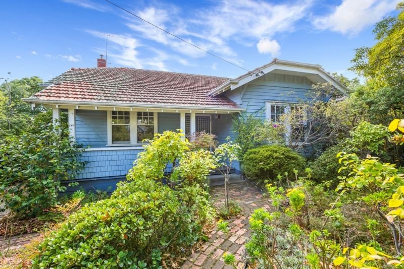 140 Thames Street, Box Hill North image 3