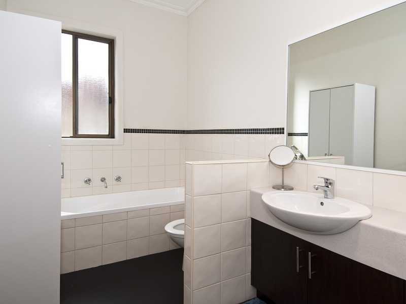 1/40 Thorburn Street, Bell Park image 5