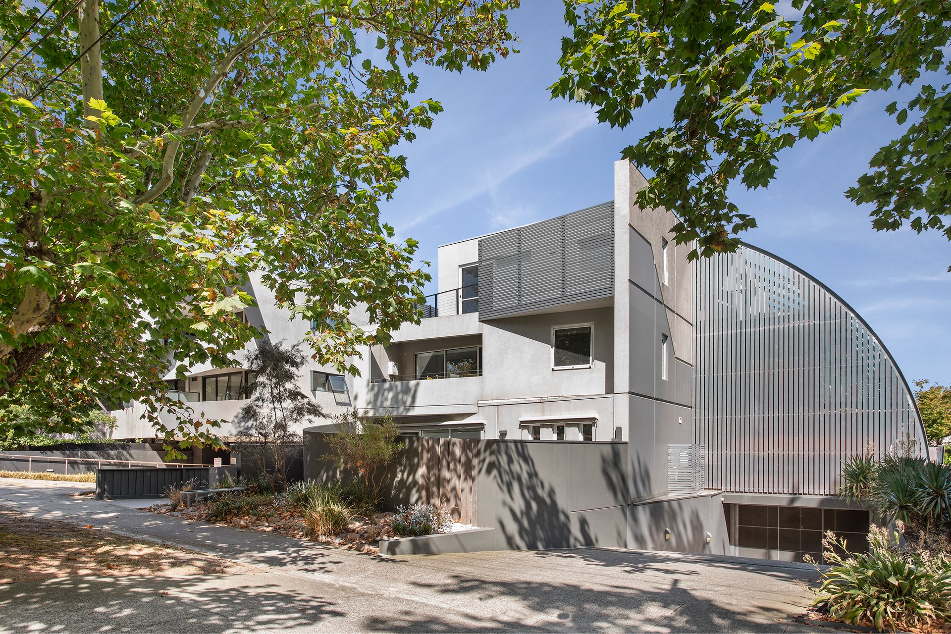 Property Gallery Thumbnail 10