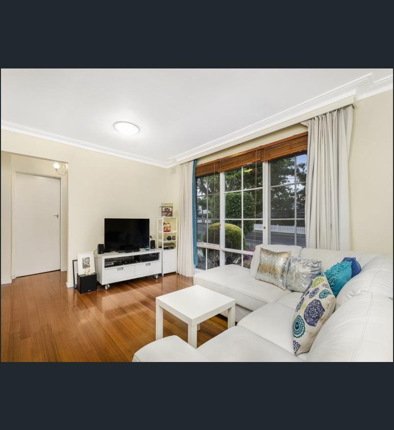 Property Gallery Thumbnail 3