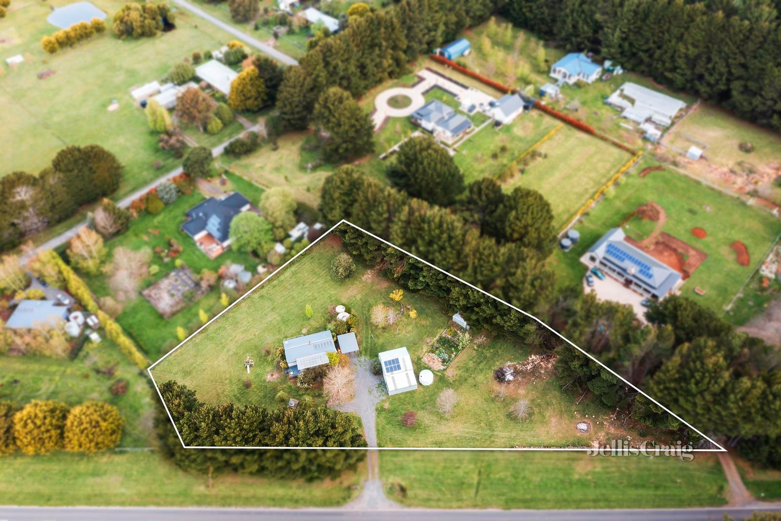 1402 Daylesford Trentham Road, Lyonville image 18