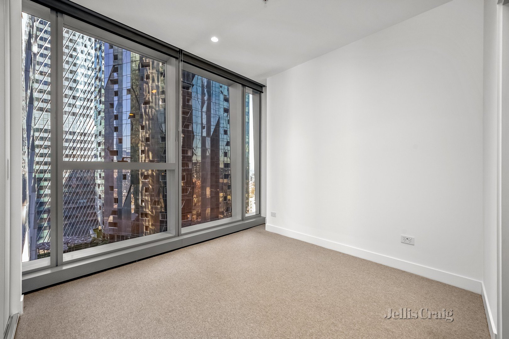 1402D/648 Lonsdale Street, Melbourne image 8