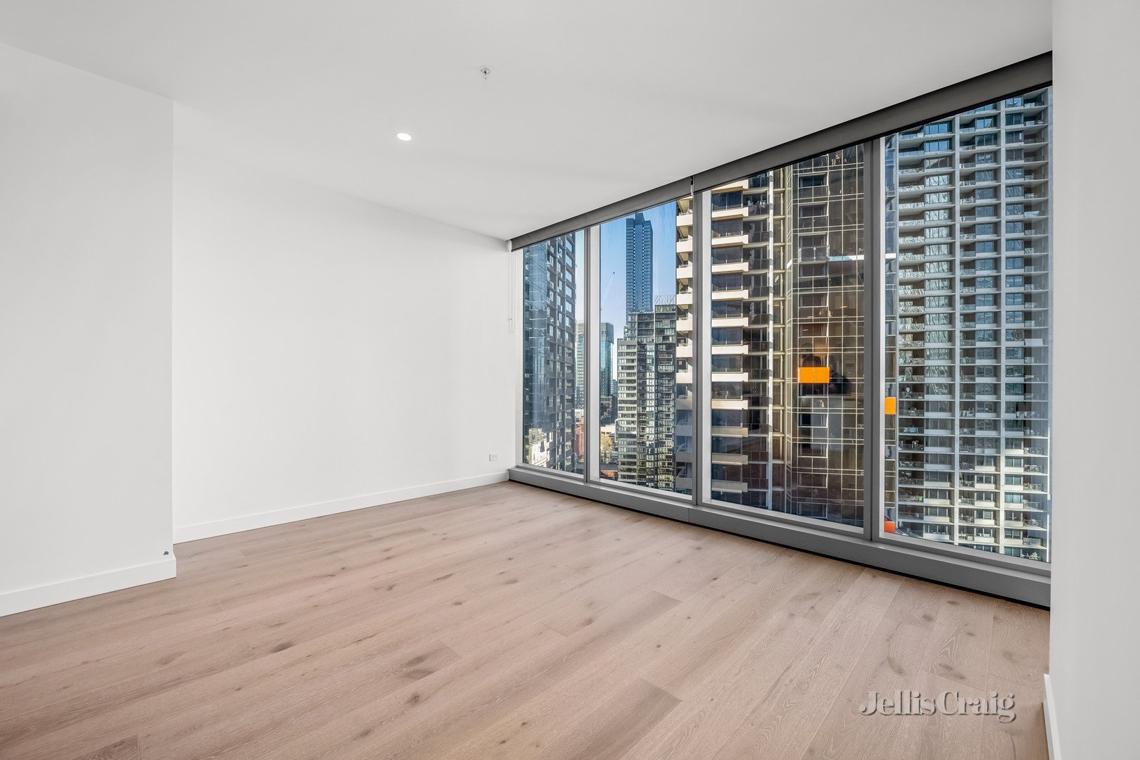 1402D/648 Lonsdale Street, Melbourne image 9