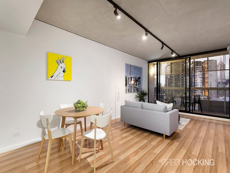 1403/152 Sturt Street, Southbank image 2