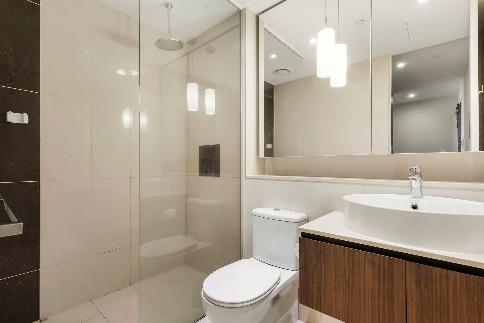 Property Gallery Thumbnail 5