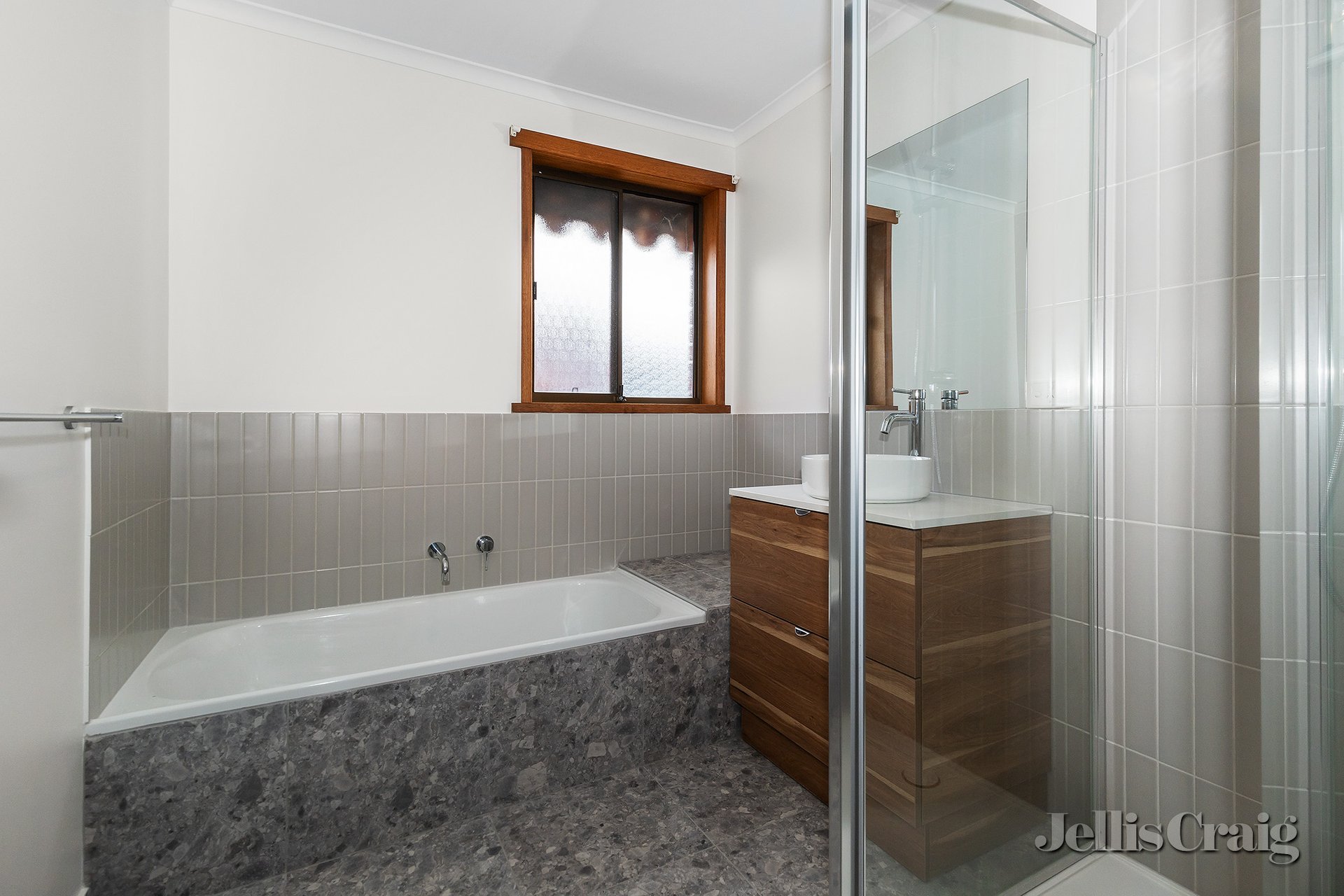 1/406 Drummond Street South, Ballarat Central image 6