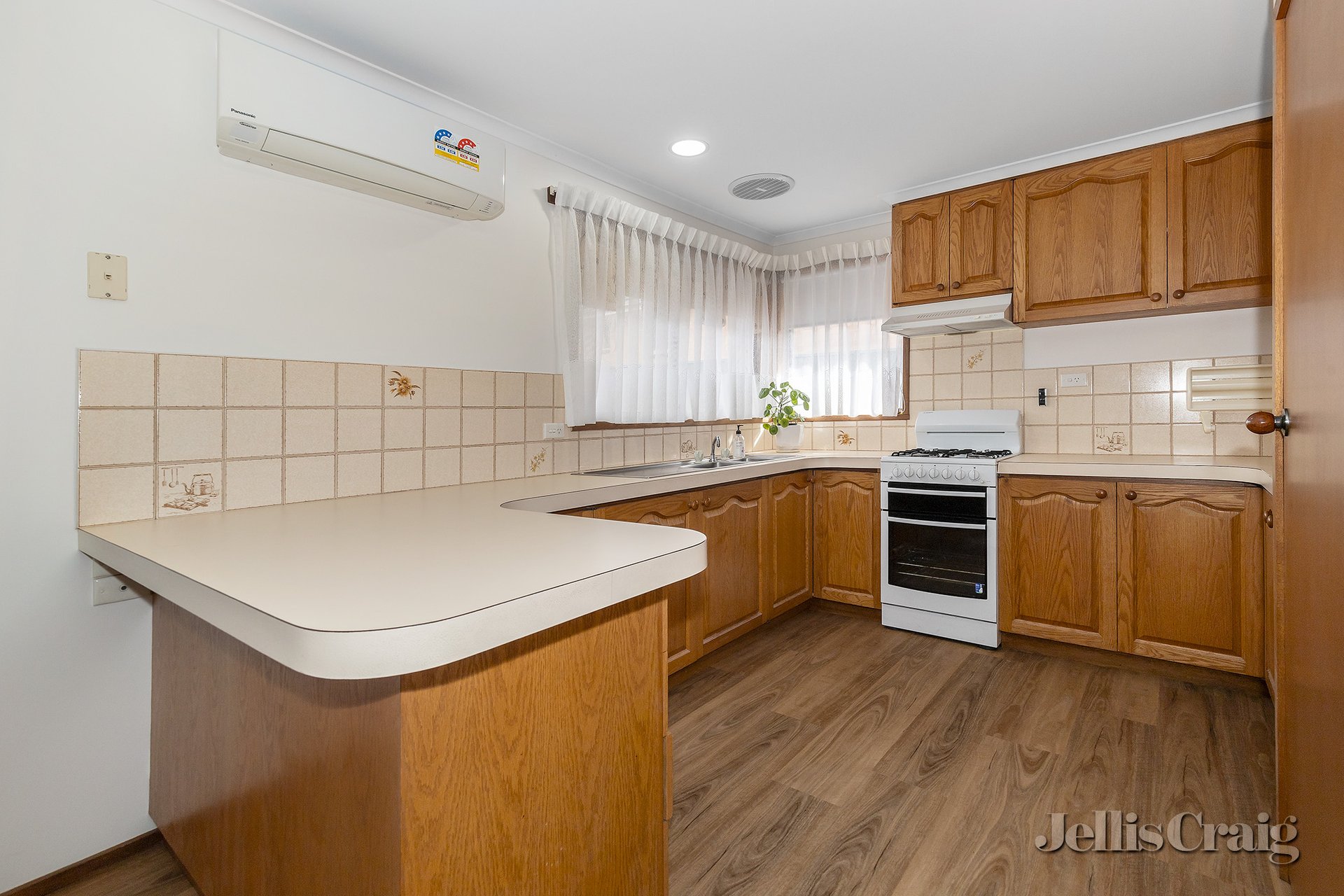 1/406 Drummond Street South, Ballarat Central image 2