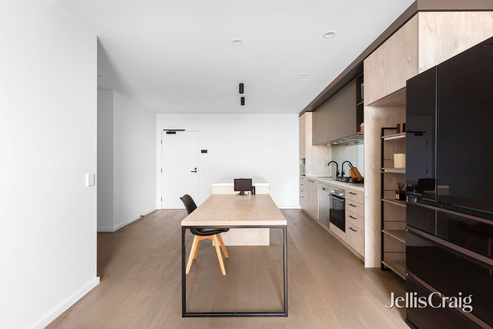 1409A/21 Pentridge Boulevard, Coburg image 3