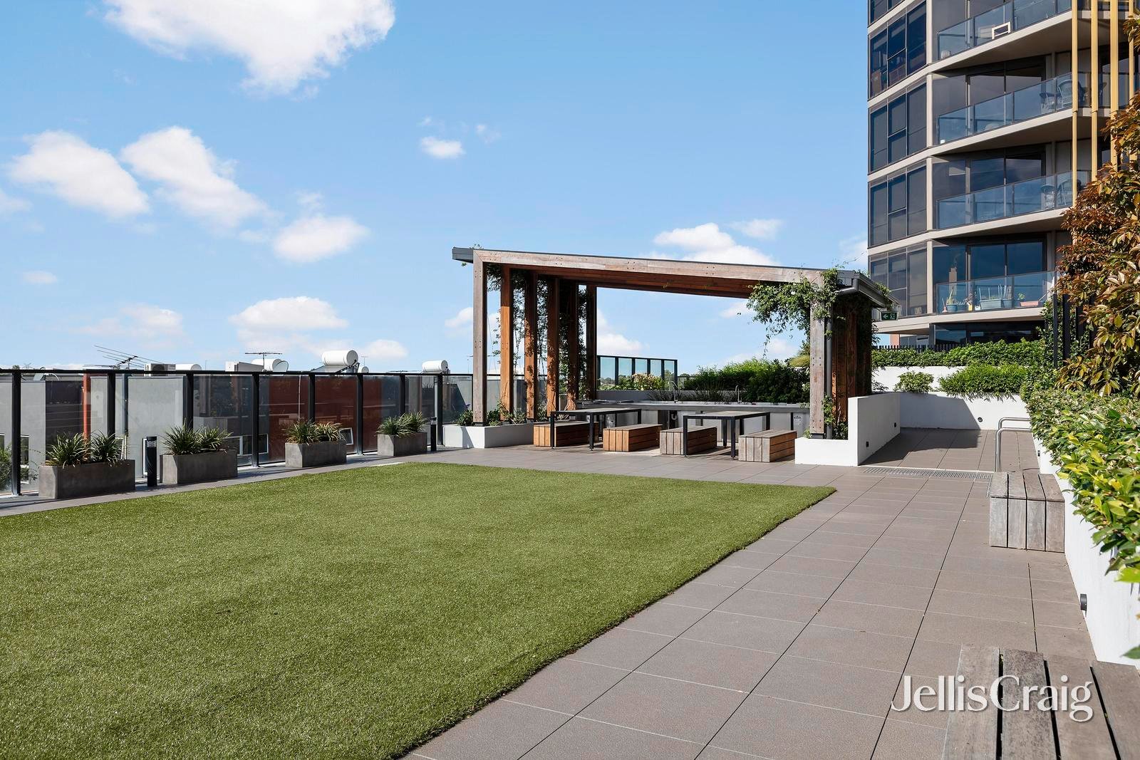 1409A/21 Pentridge Boulevard, Coburg image 8