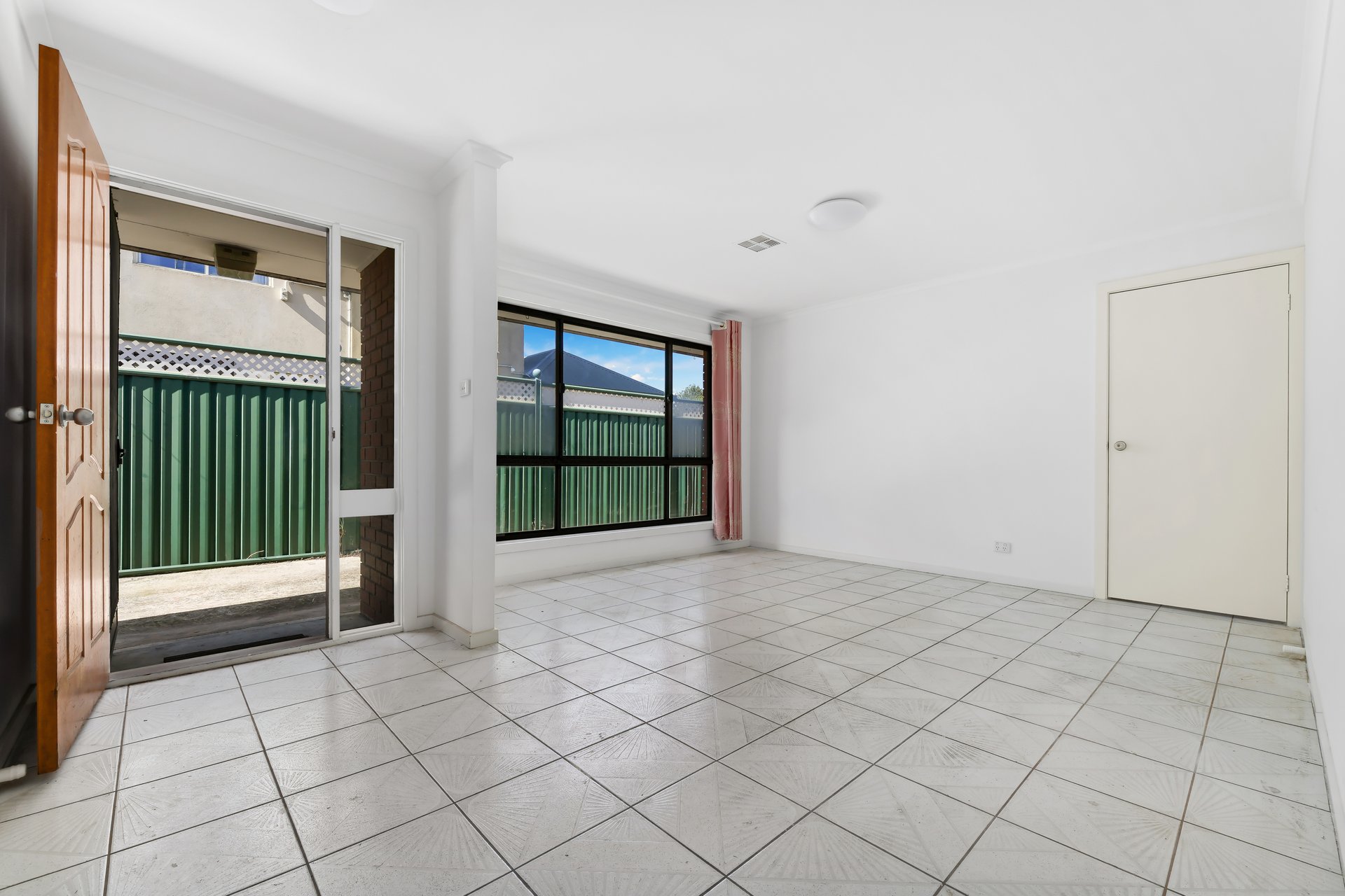 140A Brunswick Road, Brunswick image 4