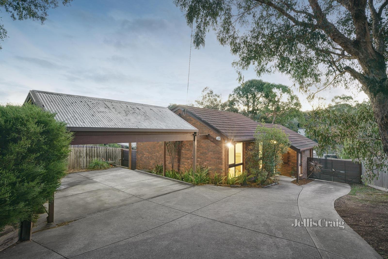 141 Broad Gully Road, Diamond Creek image 19