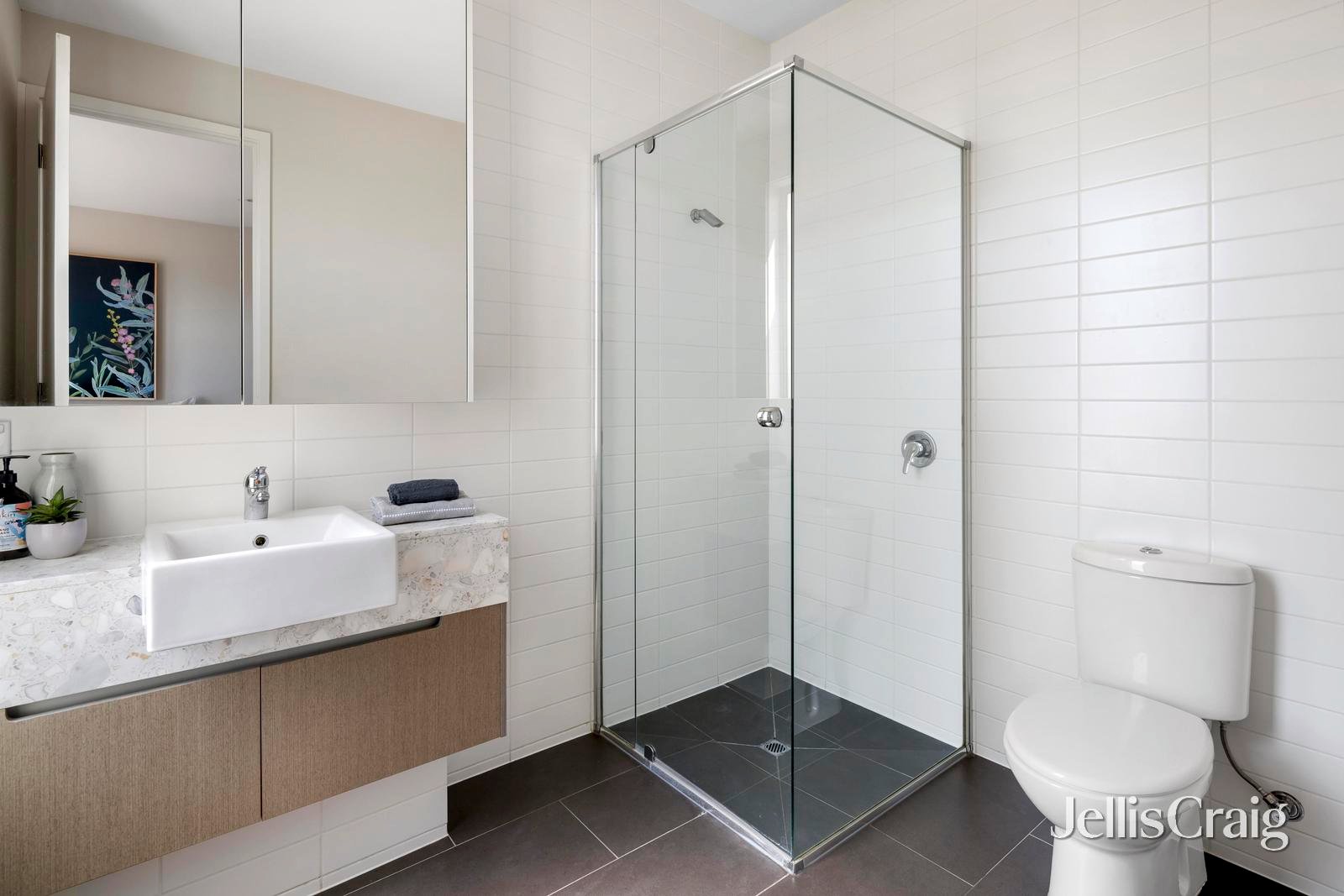 1/41 Coorigil Road, Carnegie image 7