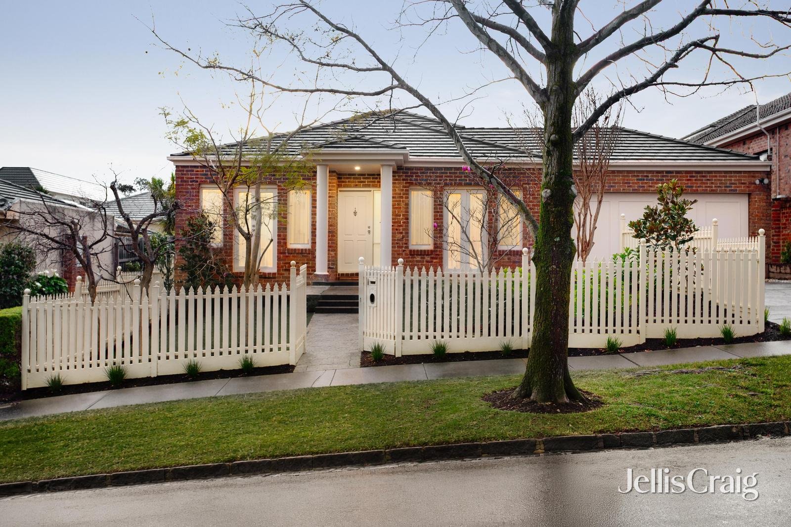 1/41 Glencairn Avenue, Camberwell image 1
