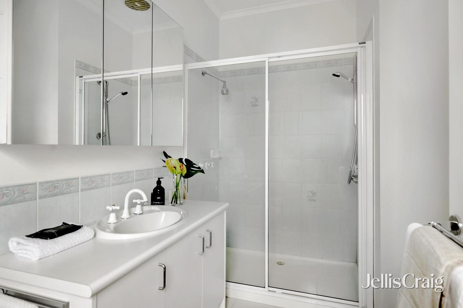 1/41 Glencairn Avenue, Camberwell image 12