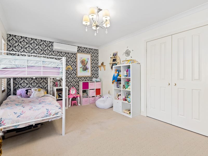 Property Gallery Thumbnail 13