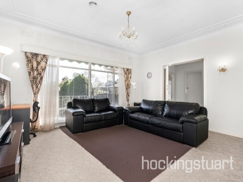 141 Greythorn Road, Balwyn North image 4