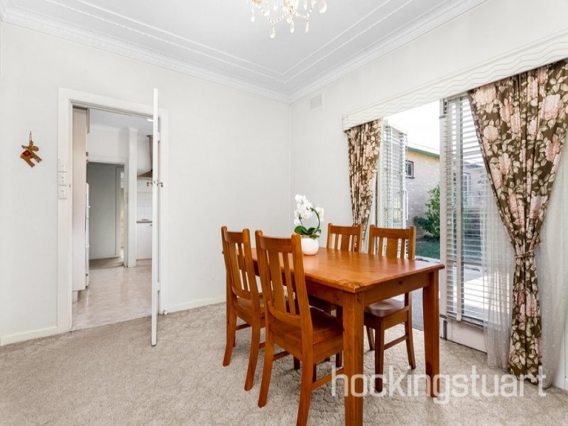 141 Greythorn Road, Balwyn North image 5
