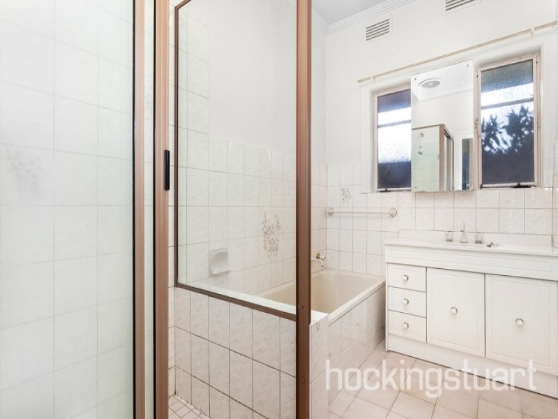 141 Greythorn Road, Balwyn North image 7