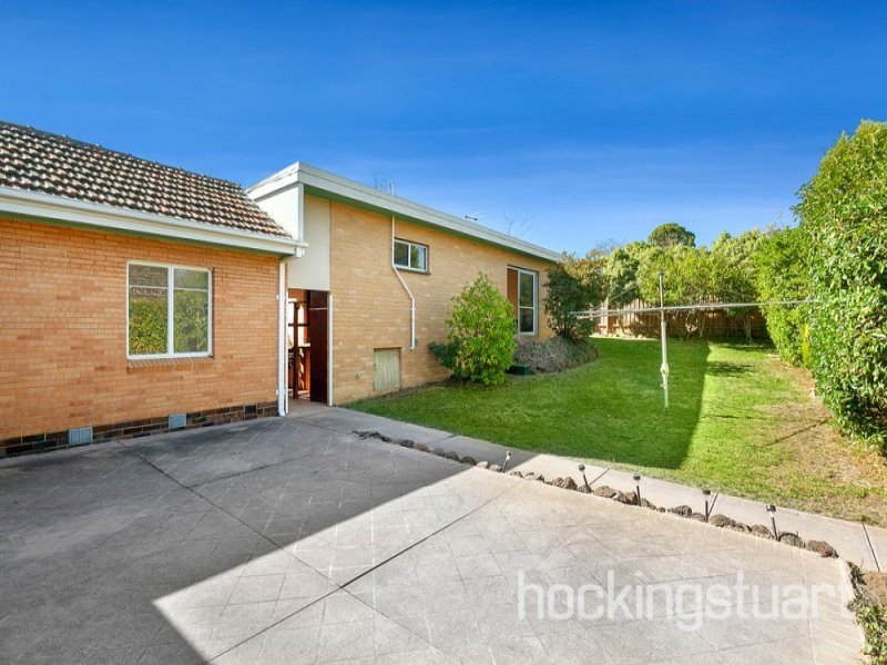 141 Greythorn Road, Balwyn North image 8