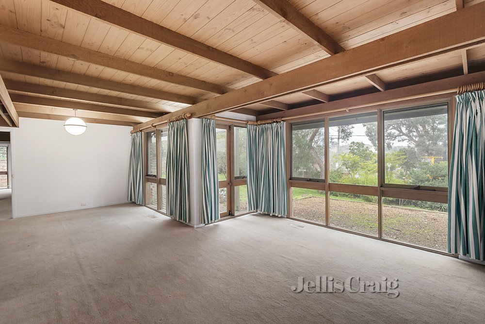 141 High Street, Doncaster image 3