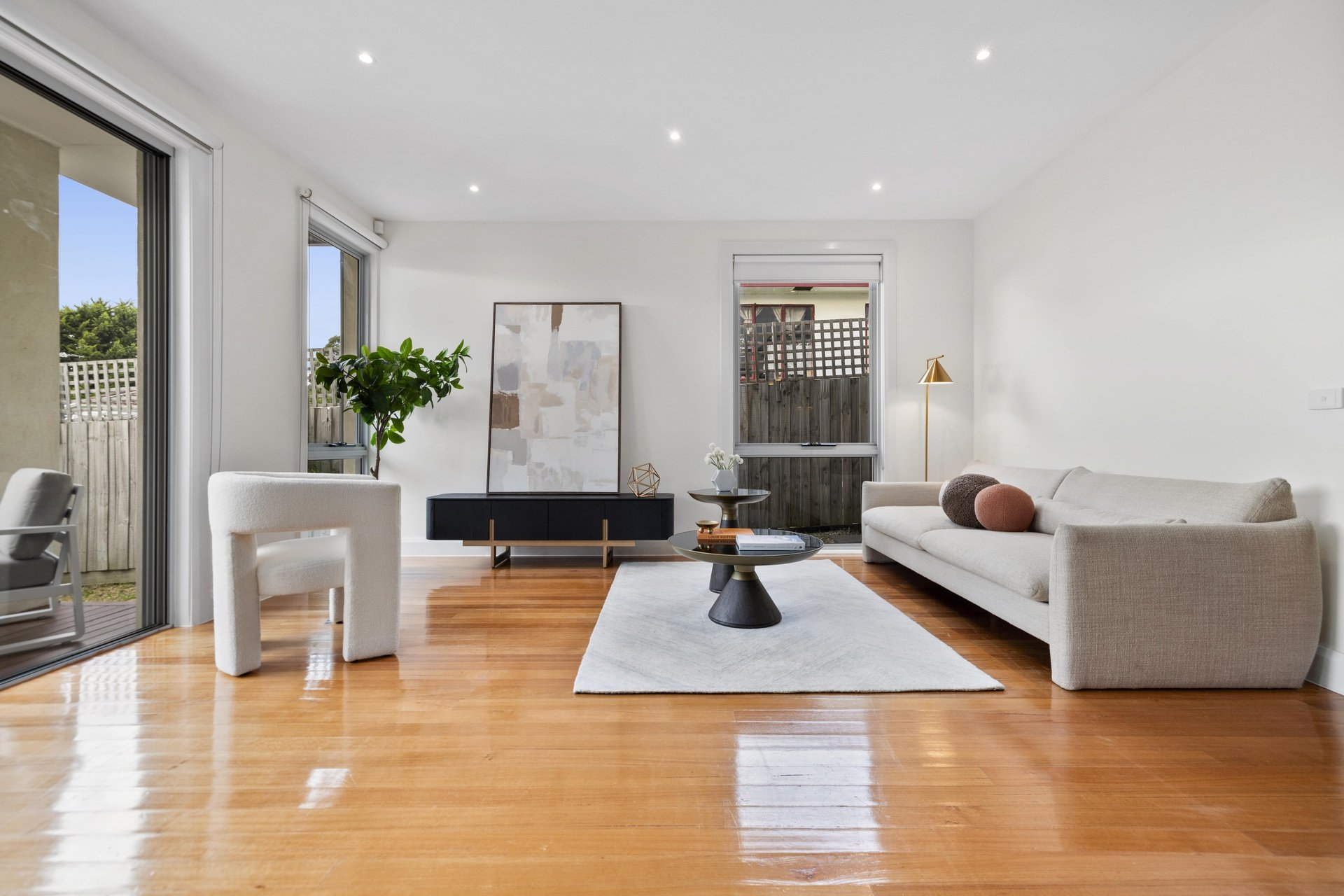 1/41 Margot Street, Chadstone image 2