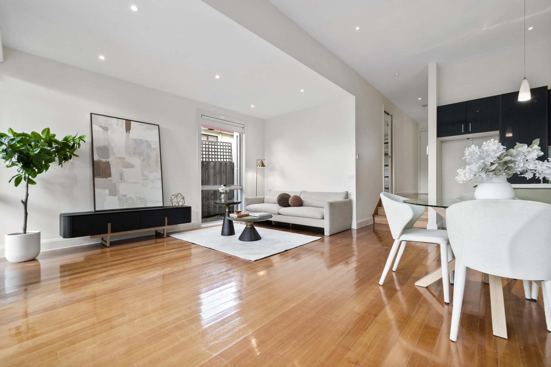 1/41 Margot Street, Chadstone image 3