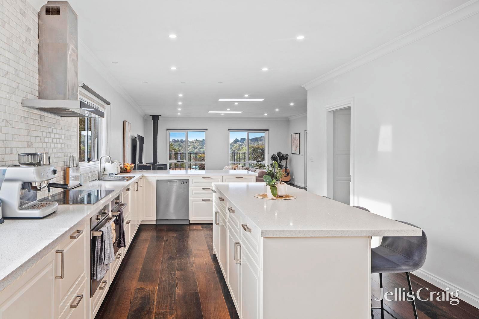 141 Monbulk-Seville Road, Silvan image 5