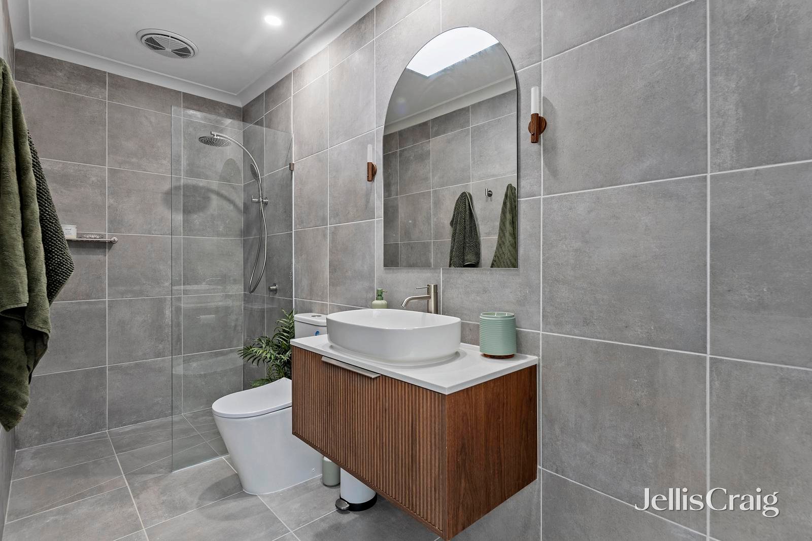141 Monbulk-Seville Road, Silvan image 9