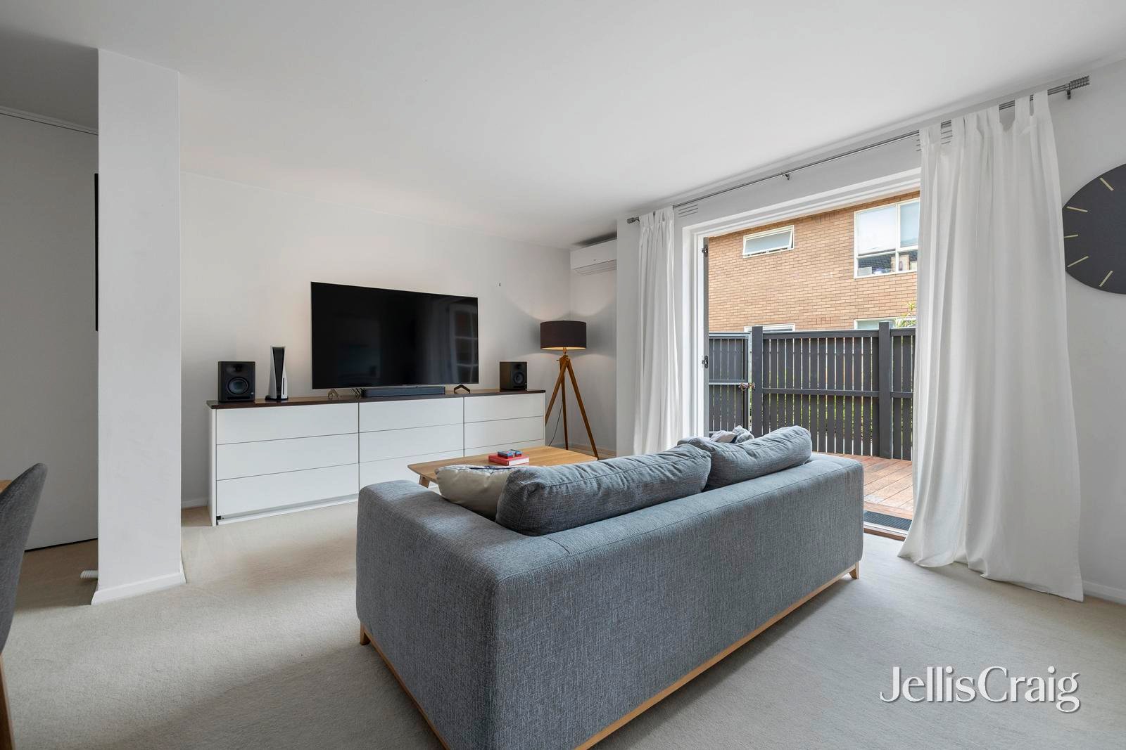 1/41 Paxton Street, Malvern&nbsp;East image 3