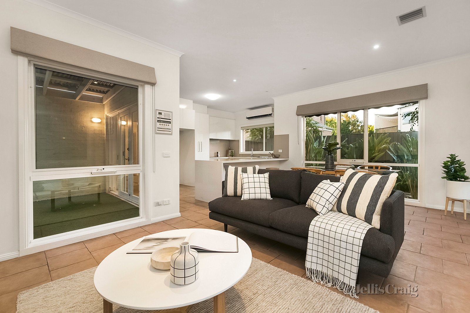 141 Stockmans Way, Kensington image 6