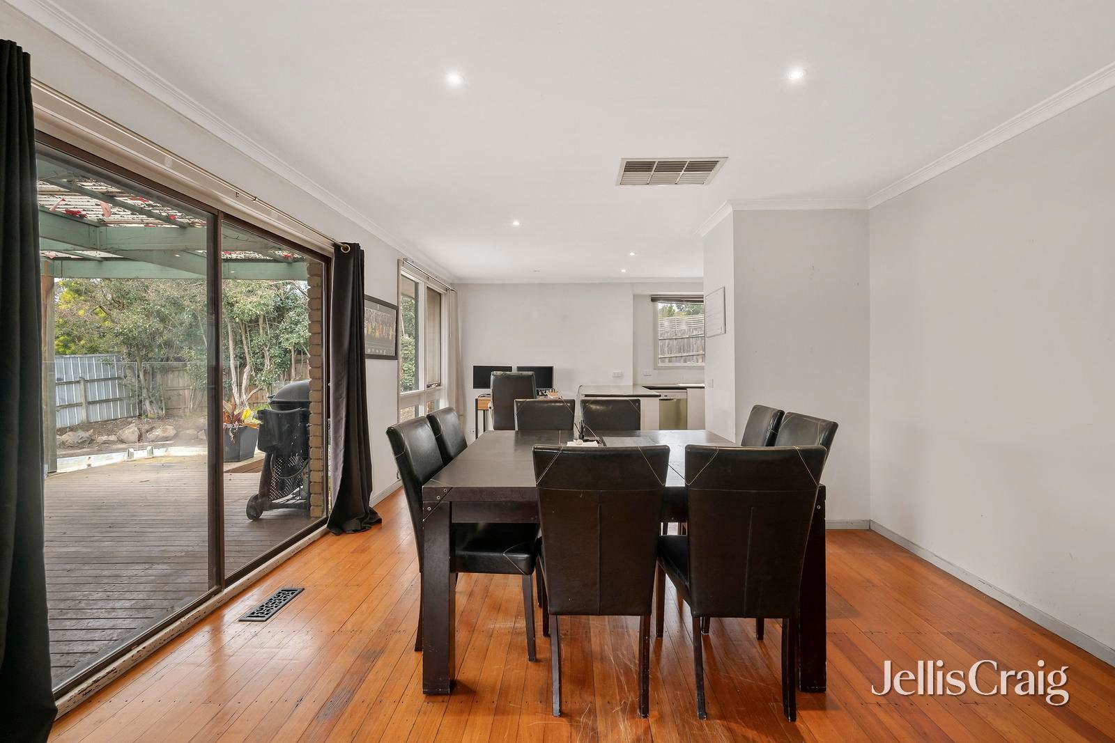 141 Switchback Road, Chirnside&nbsp;Park image 4