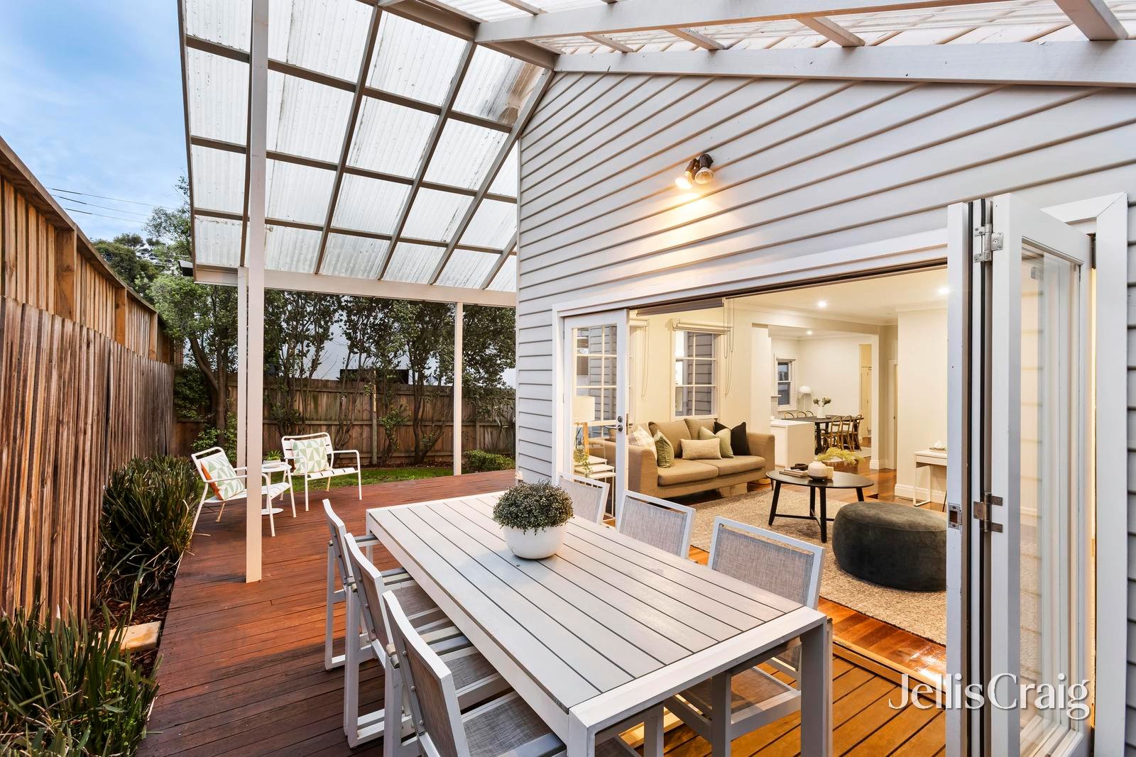141 Willsmere Road, Kew image 8