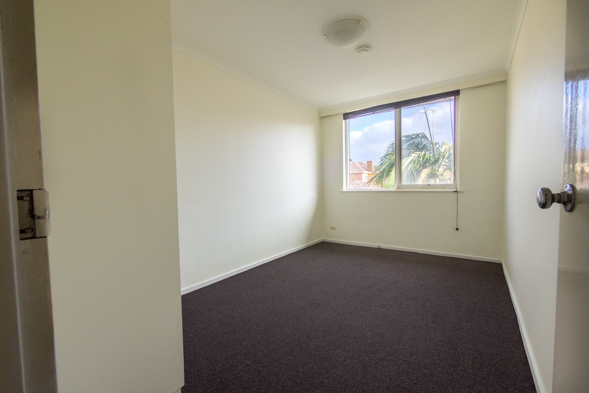 14/113 Addison Street, Elwood image 4