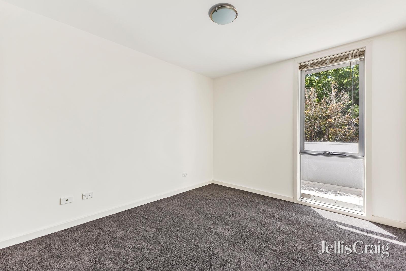 14/114 Mason Street, Newport image 4