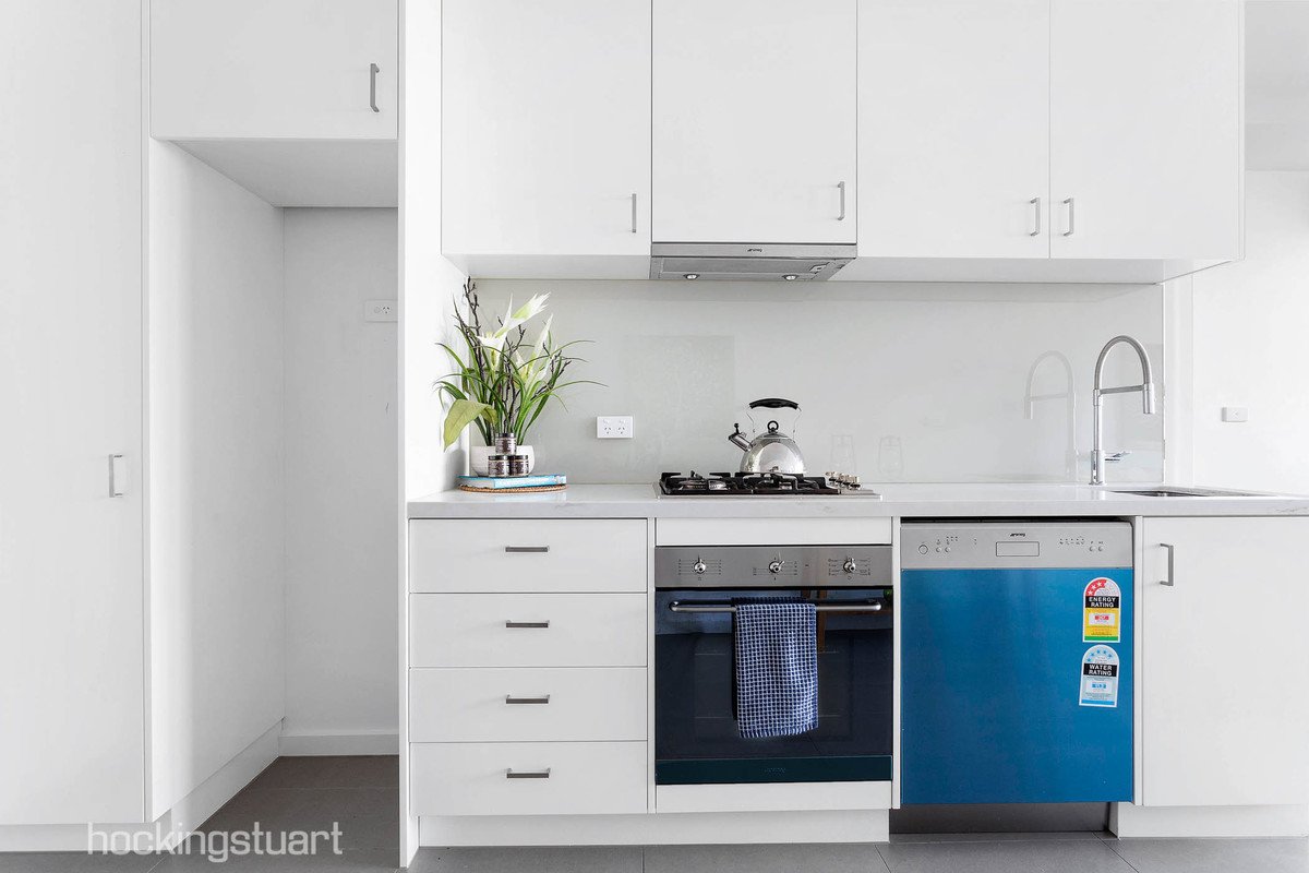 14/12-16 Carrum Street, Malvern East image 3