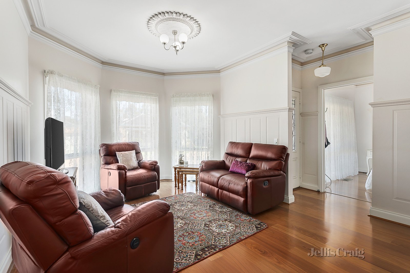 14/14 Barongarook Court, Lower Plenty image 2