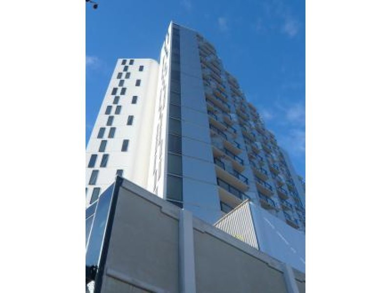 1415 / 673 Latrobe Street DOCKLANDS, VIC 3008