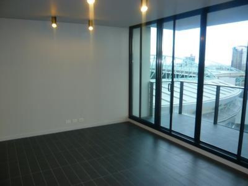 1415 / 673 Latrobe Street DOCKLANDS, VIC 3008