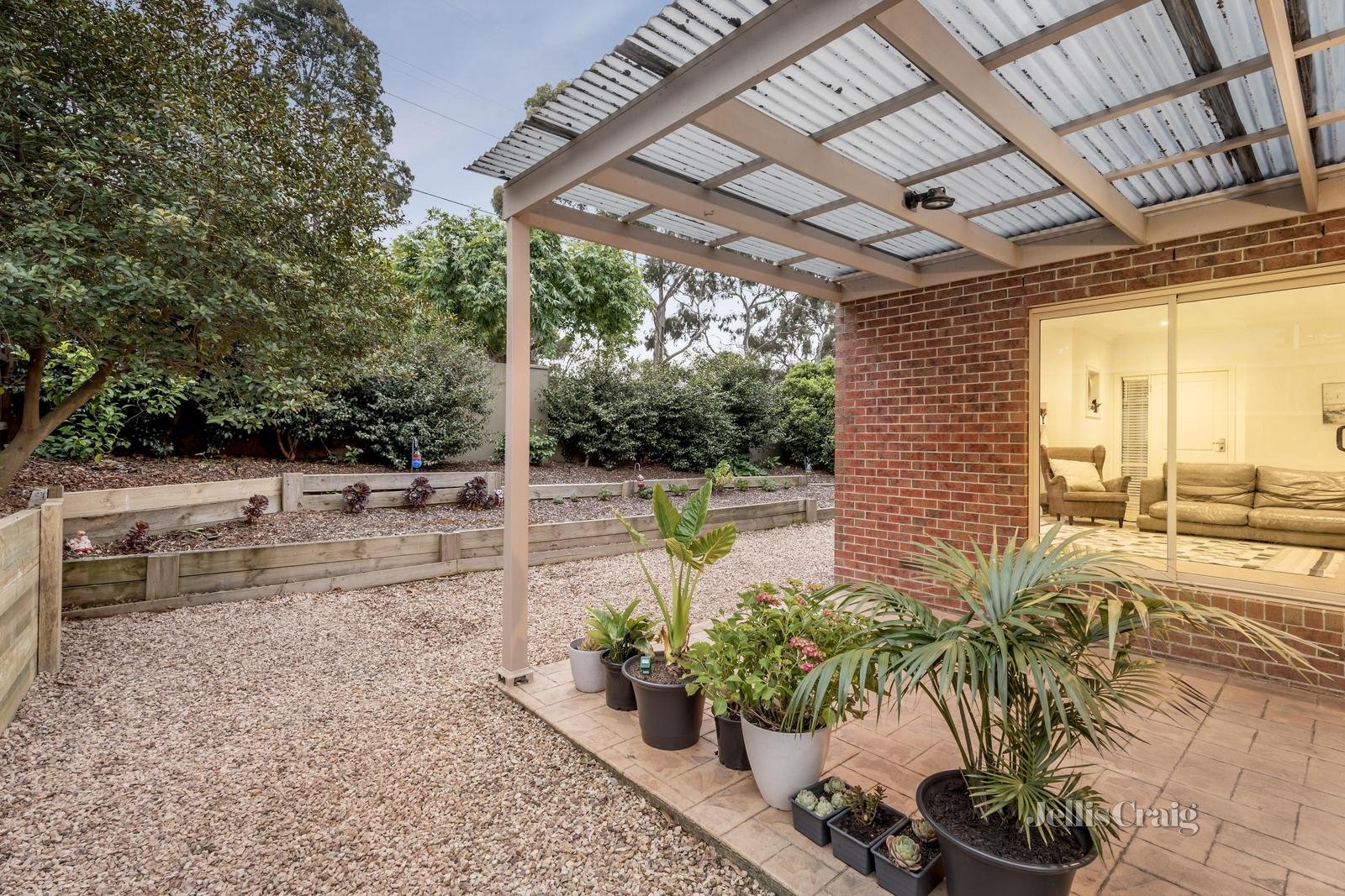 1/416 Belmore Road, Mont Albert North image 6