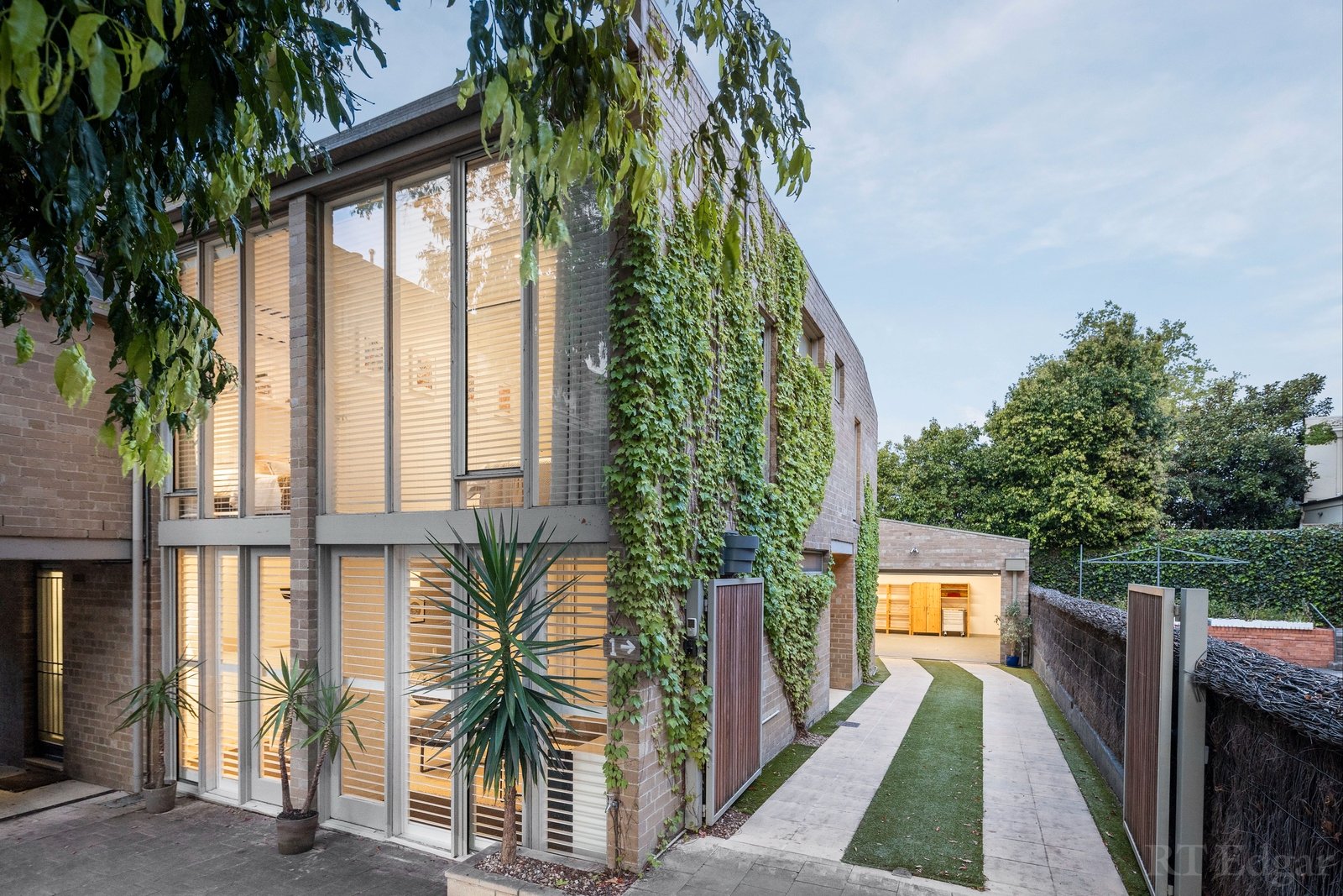 Property Gallery - Main Image