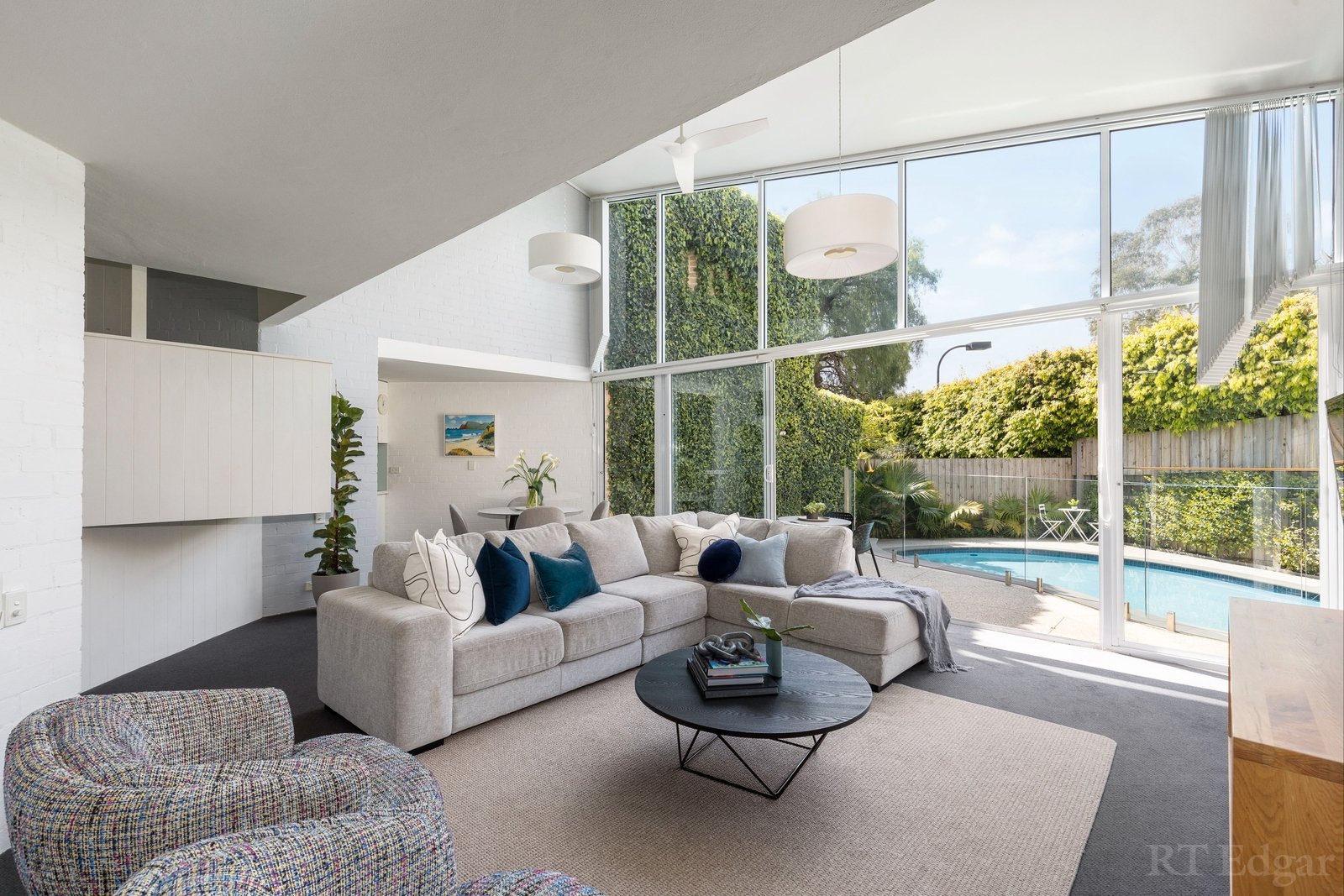 Property Gallery Thumbnail 3