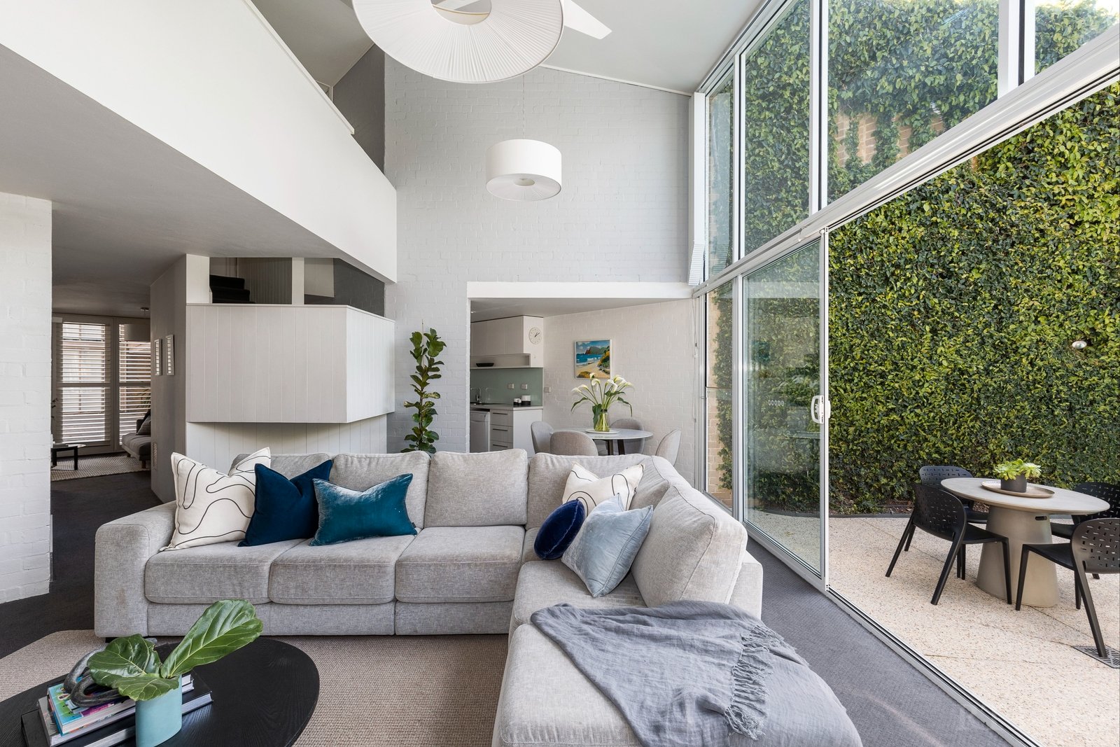 Property Gallery Thumbnail 4