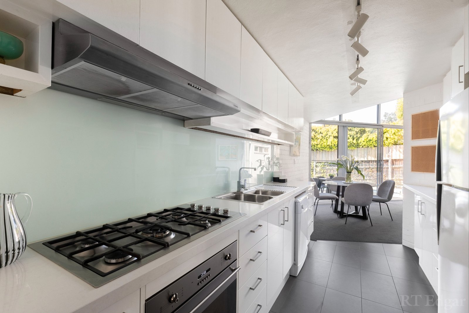 Property Gallery Thumbnail 7