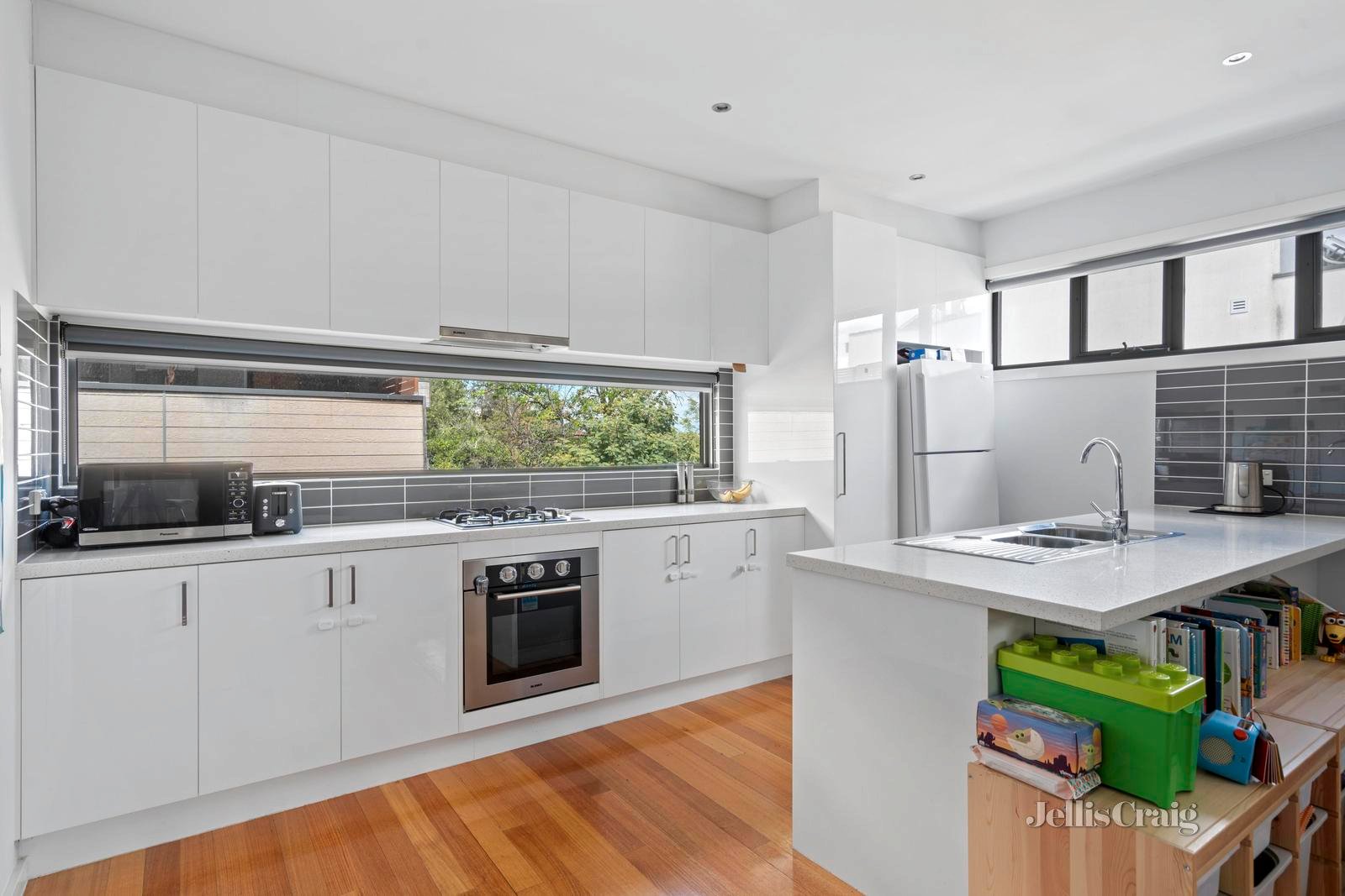 14/17-19 Northumberland Lane, Pascoe Vale image 2