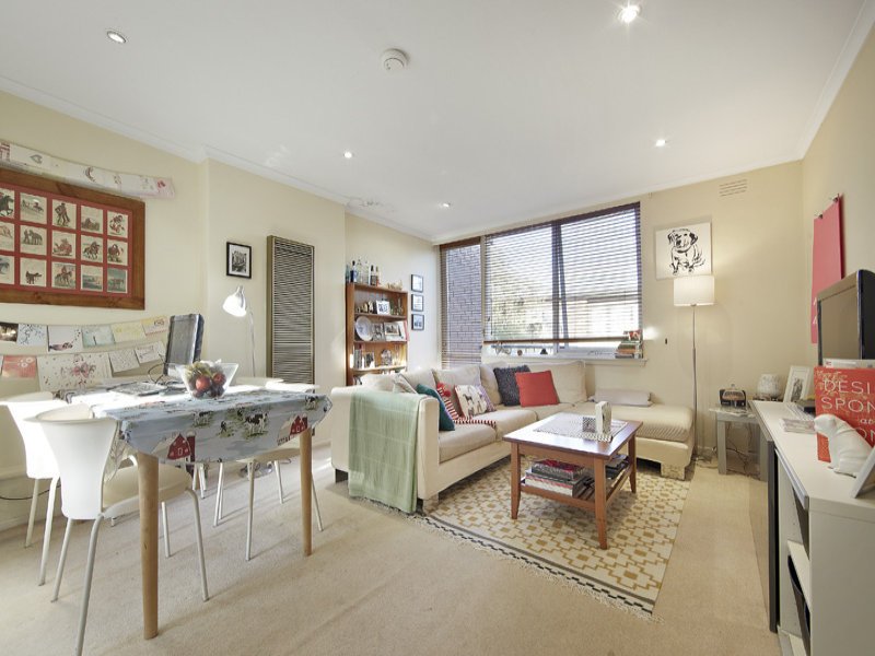 14/17 Auburn Grove, Hawthorn East image 2