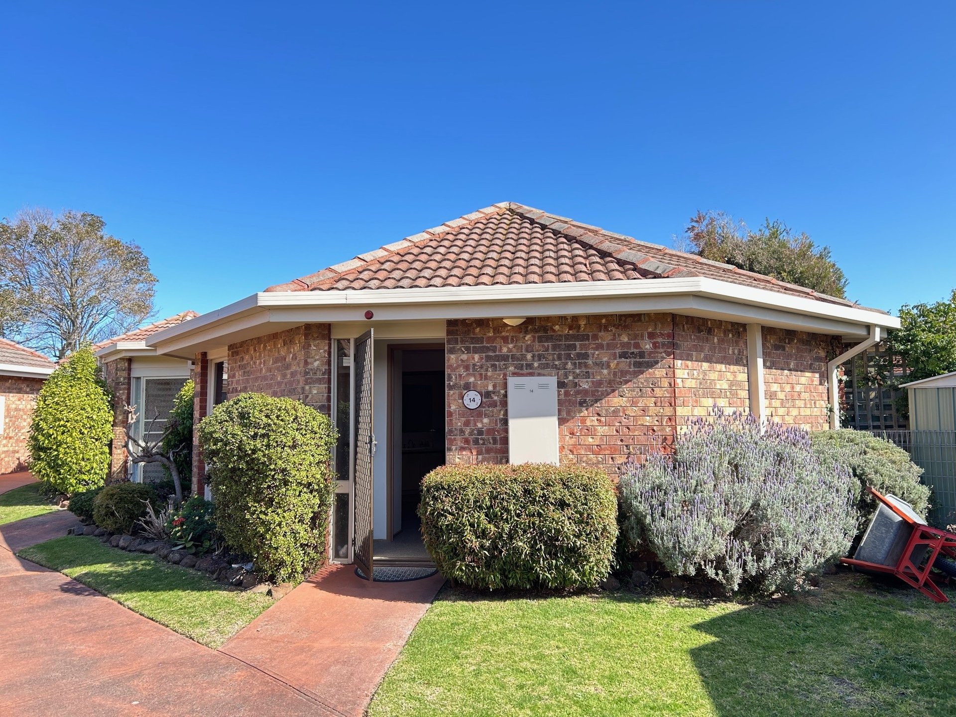 14 / 18-20 Fewster Road Road Hampton